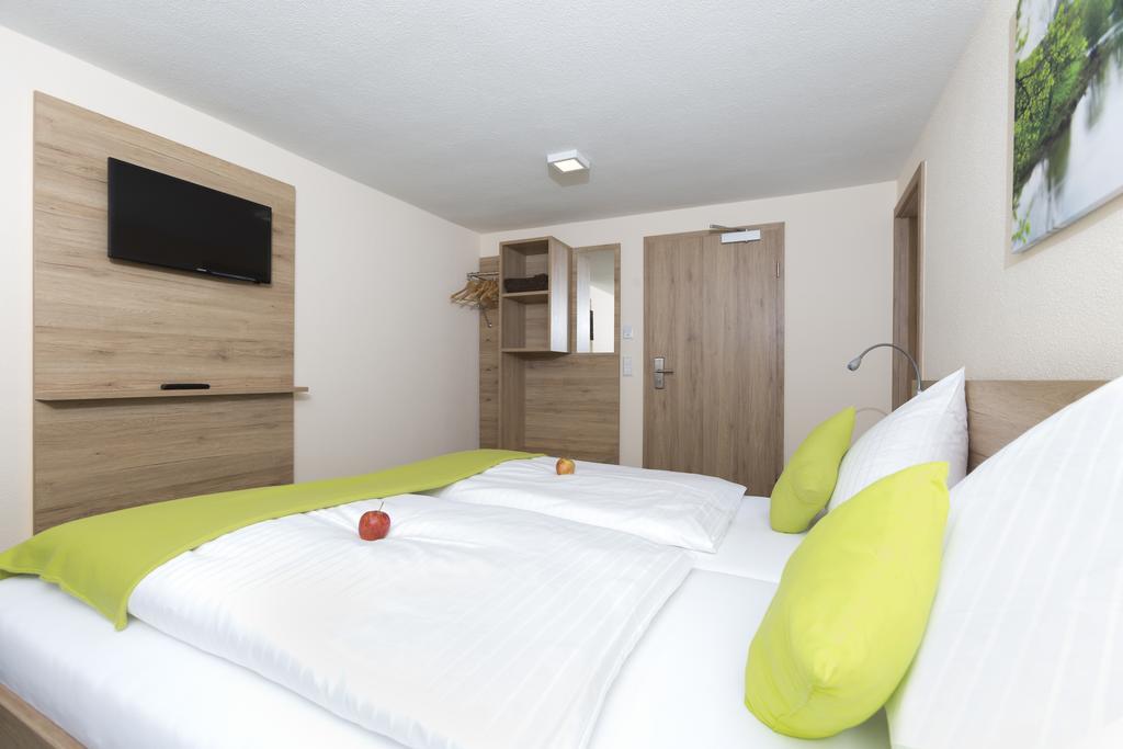 Hotel Gasthof Sonne Fridingen an der Donau Buitenkant foto